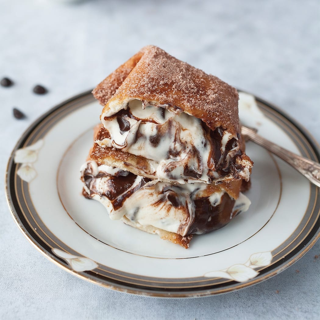 Chocolate swirl cannoli | easyFood