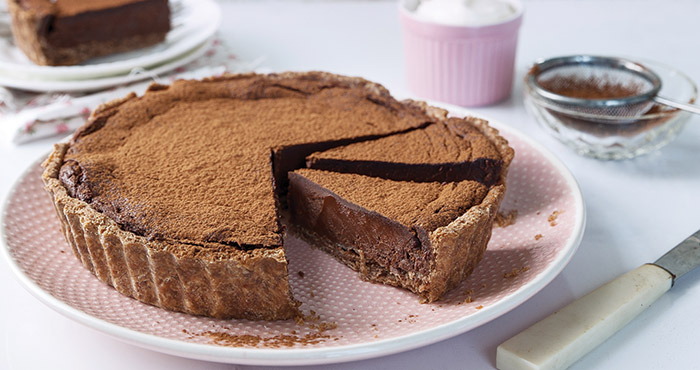Dark chocolate truffle tart | Easy Food