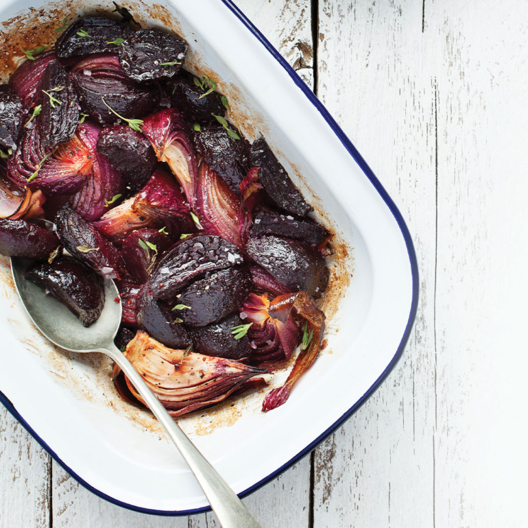 Red onion and beetroot bake