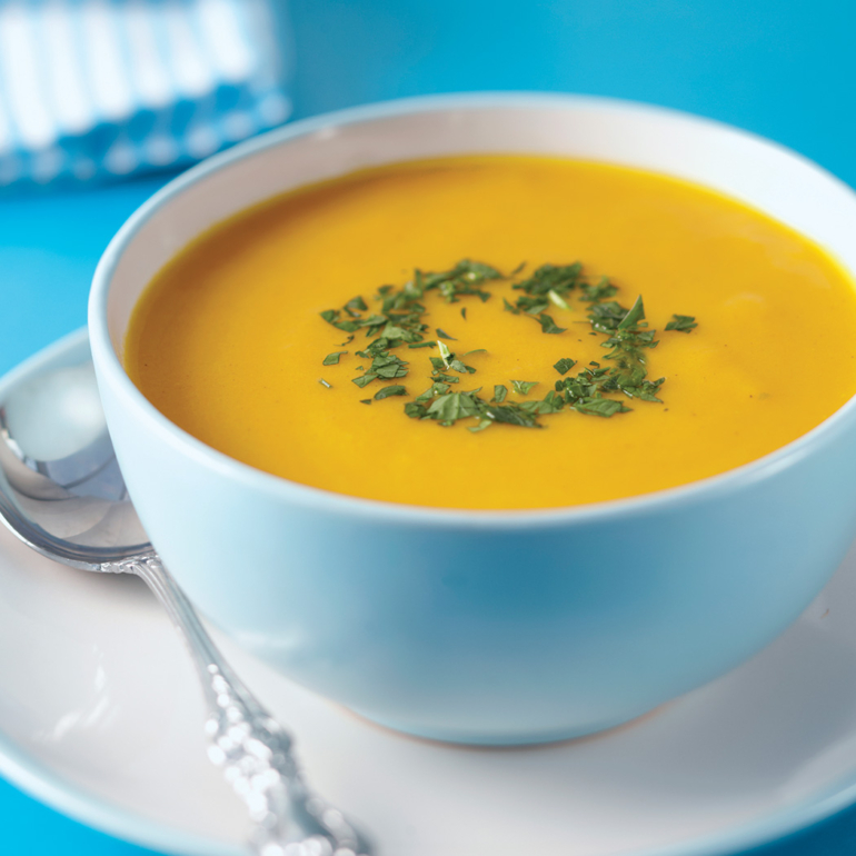 Spiced spring carrot soup
