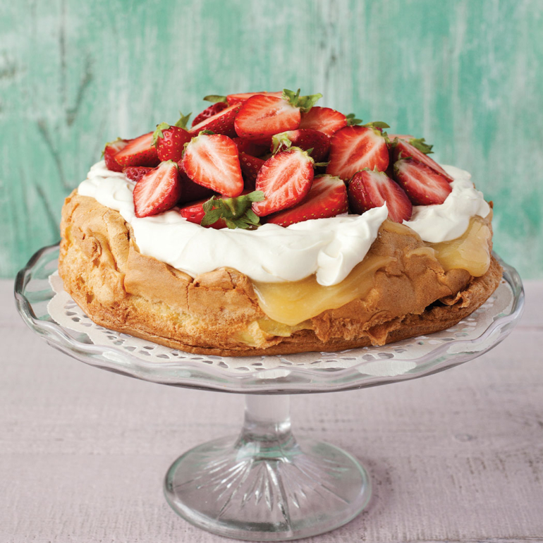 Strawberry and lemon cream puff cake