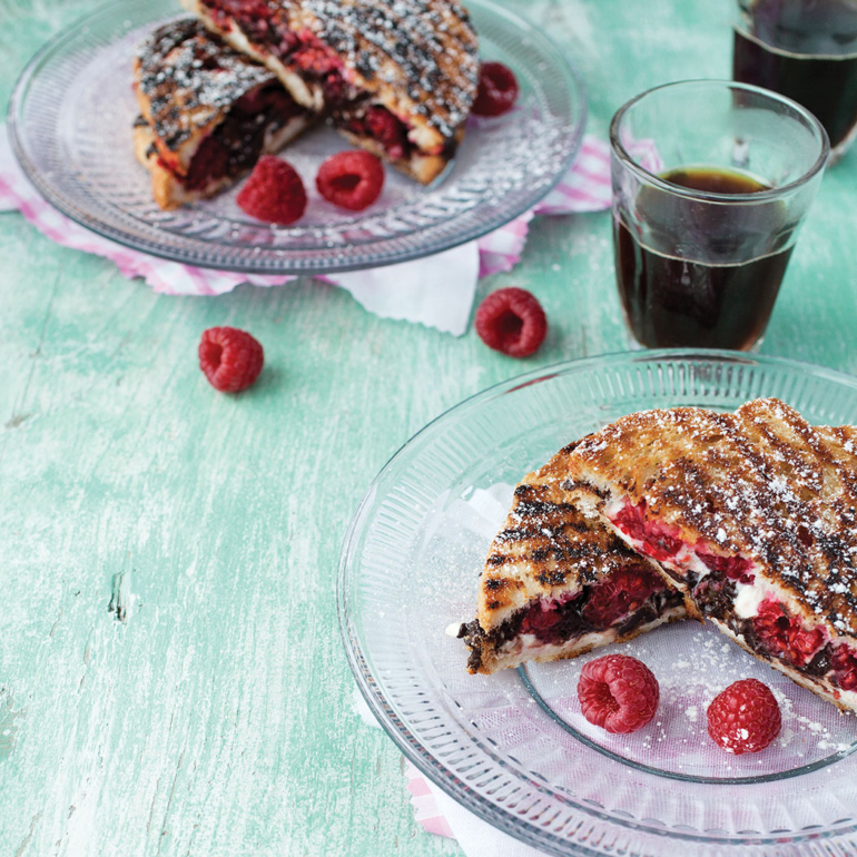 Toasted raspberry and chocolate sandwiches