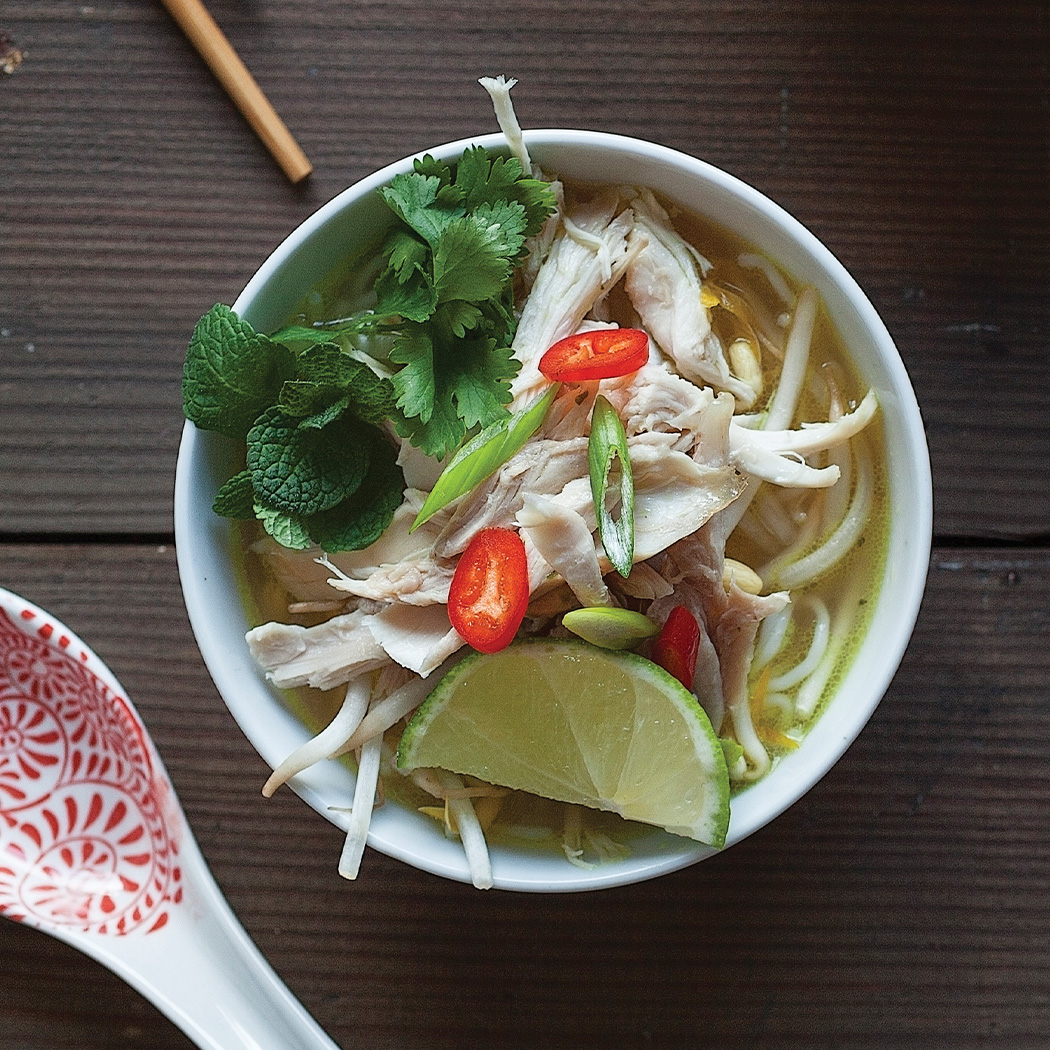 Vietnamese chicken noodle soup recipe | easyFood