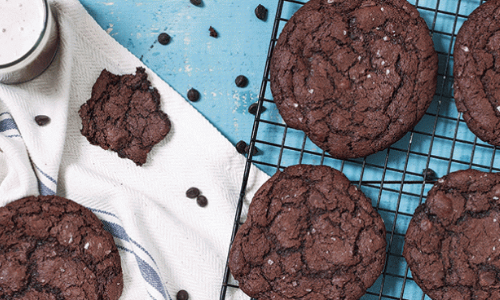 Salted ‘n’ spiced chocolate cookies easy food