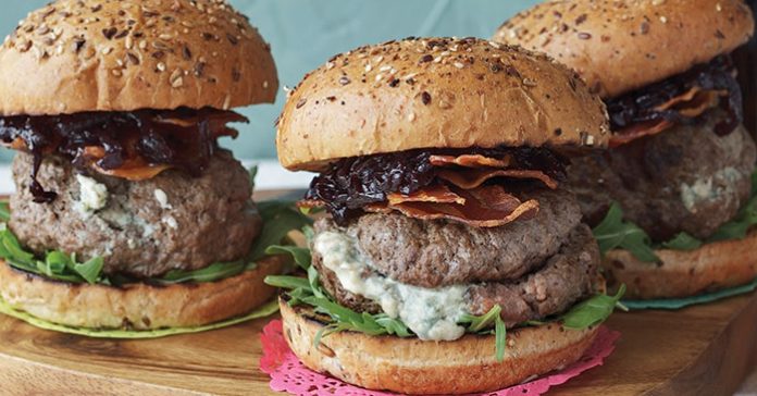 blue cheese burger with caramelised onion