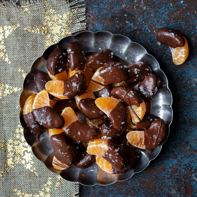 Chocolate-dipped mandarins