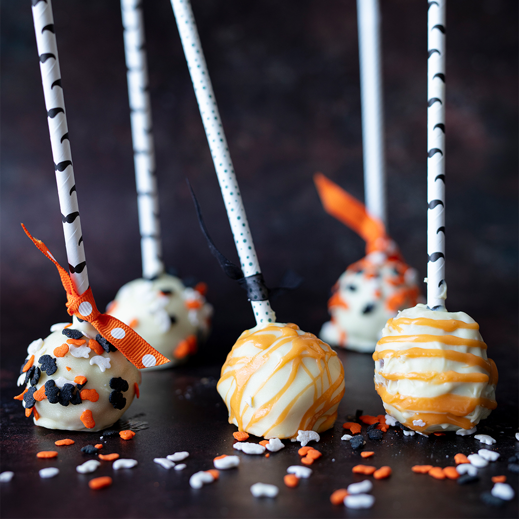 Cookie cake pops | easyFood