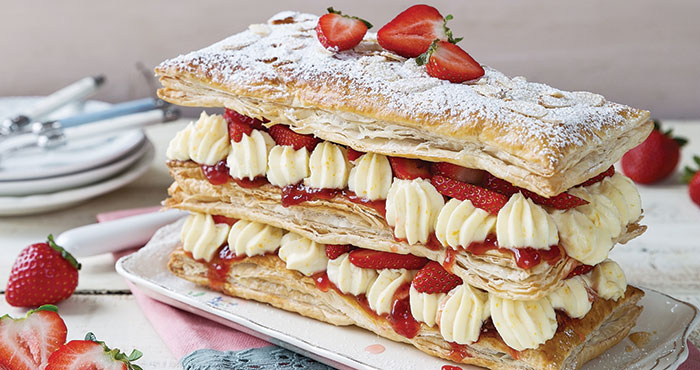 Easy strawberry millefeuille | Easy Food