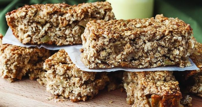 Apple crumble flapjacks Easy Food