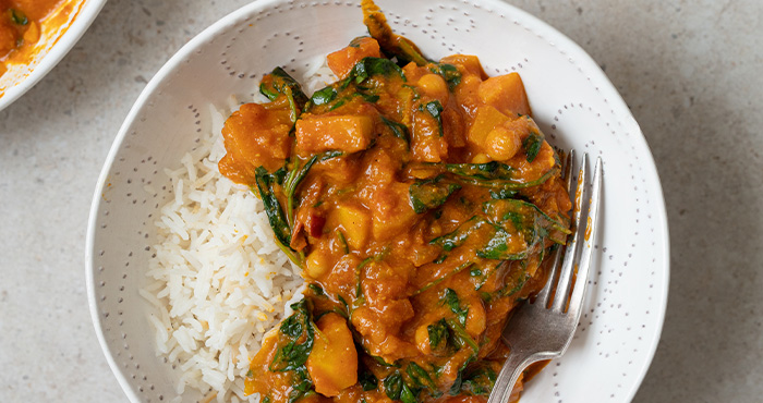Parsnip, carrot & chickpea curry