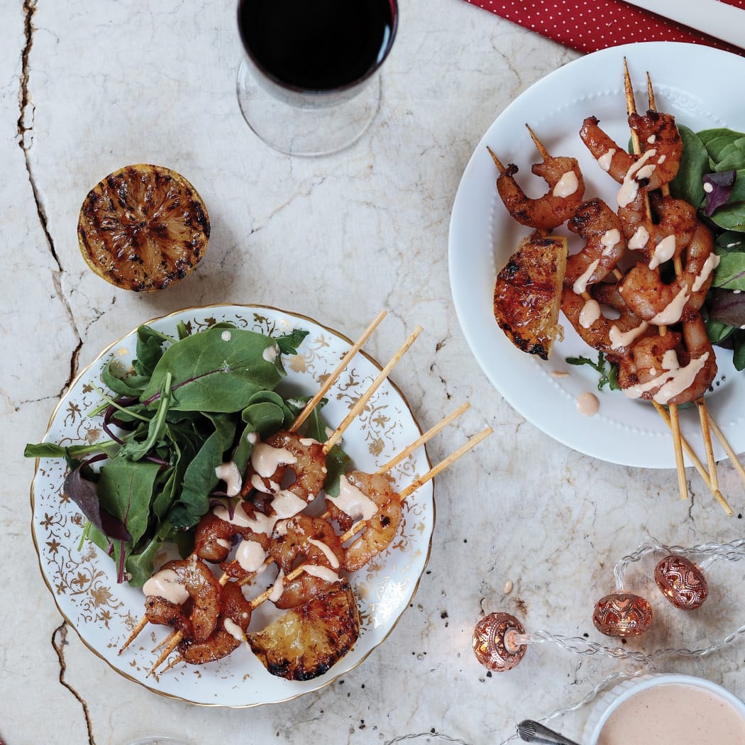Prawn skewers with brandy seafood sauce recipe easyFood