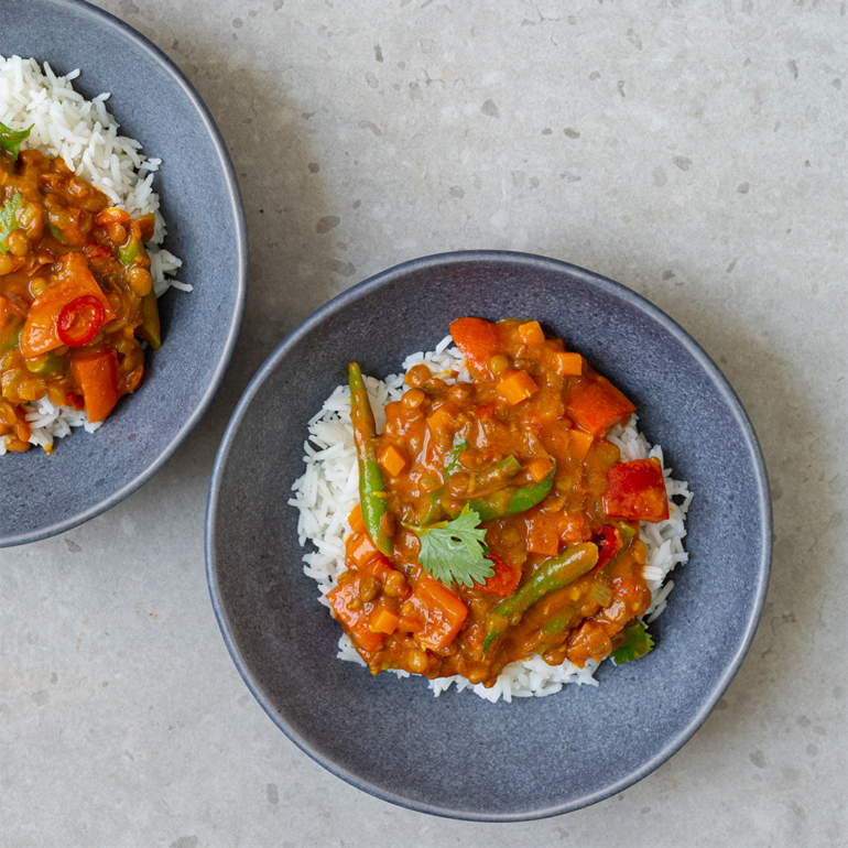 Quick & comforting veggie curry