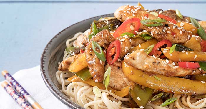 Quick Sticky Chicken Noodles Easy Food