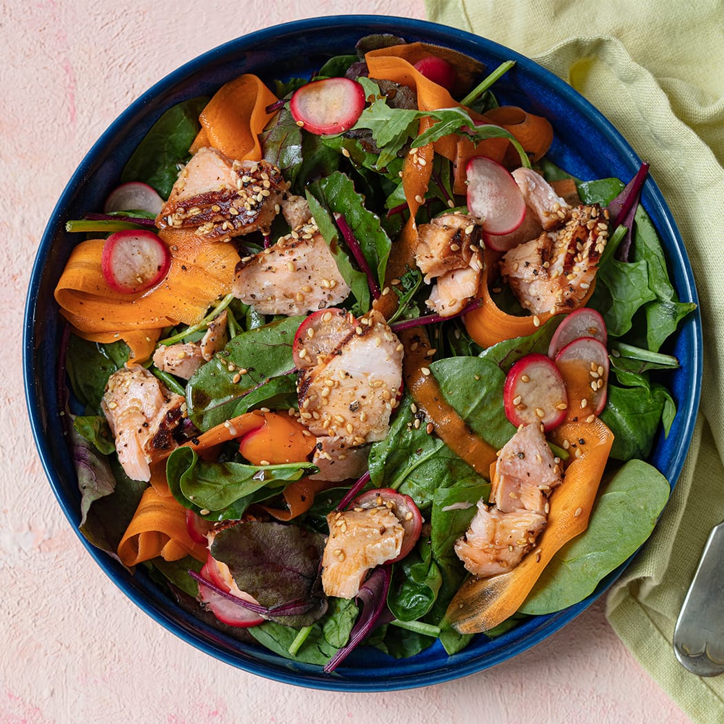 Soy salmon salad | easyFood