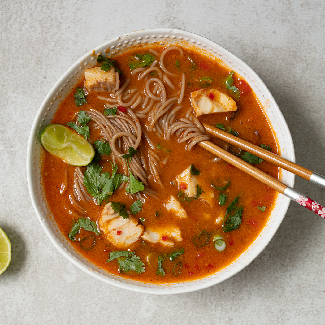 Thai red curry noodle soup recipe | easyFood