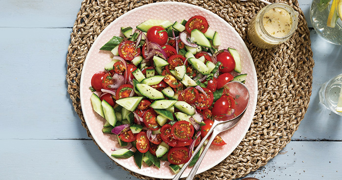 Tomato, cucumber and red onion salad | Easy Food