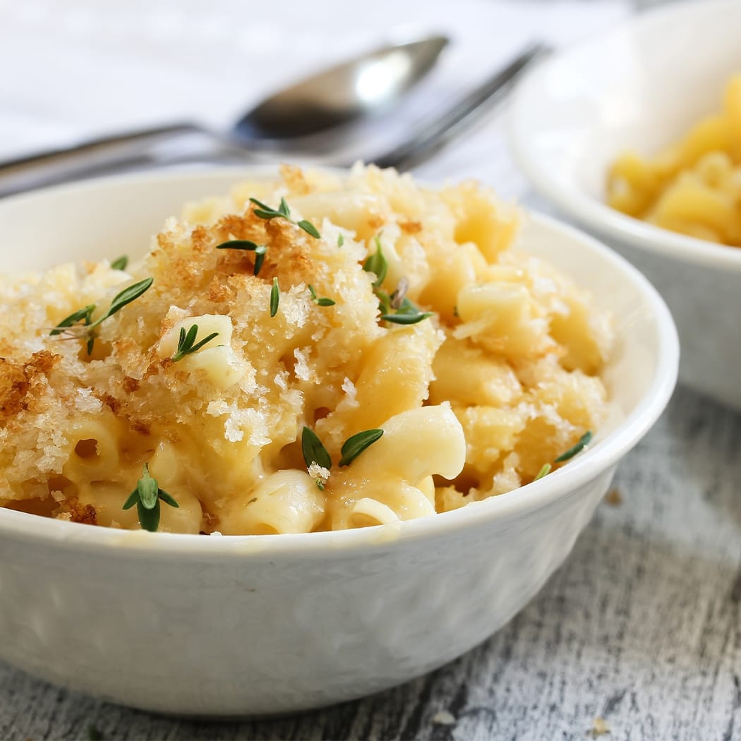 Triple cheese mac 'n' cheese recipe | easyFood