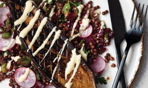 Roasted aubergine with lentil and herb salad_easyfood