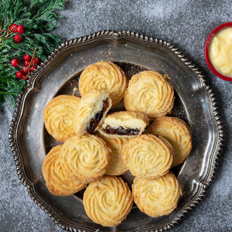 Viennese whirl mince pies