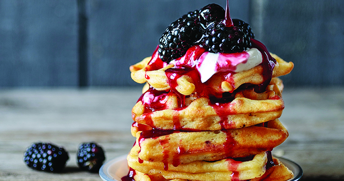 waffles, syrup, blackberry, wild fruit, fruit, breakfast, delicious, easy cooking, easy food.