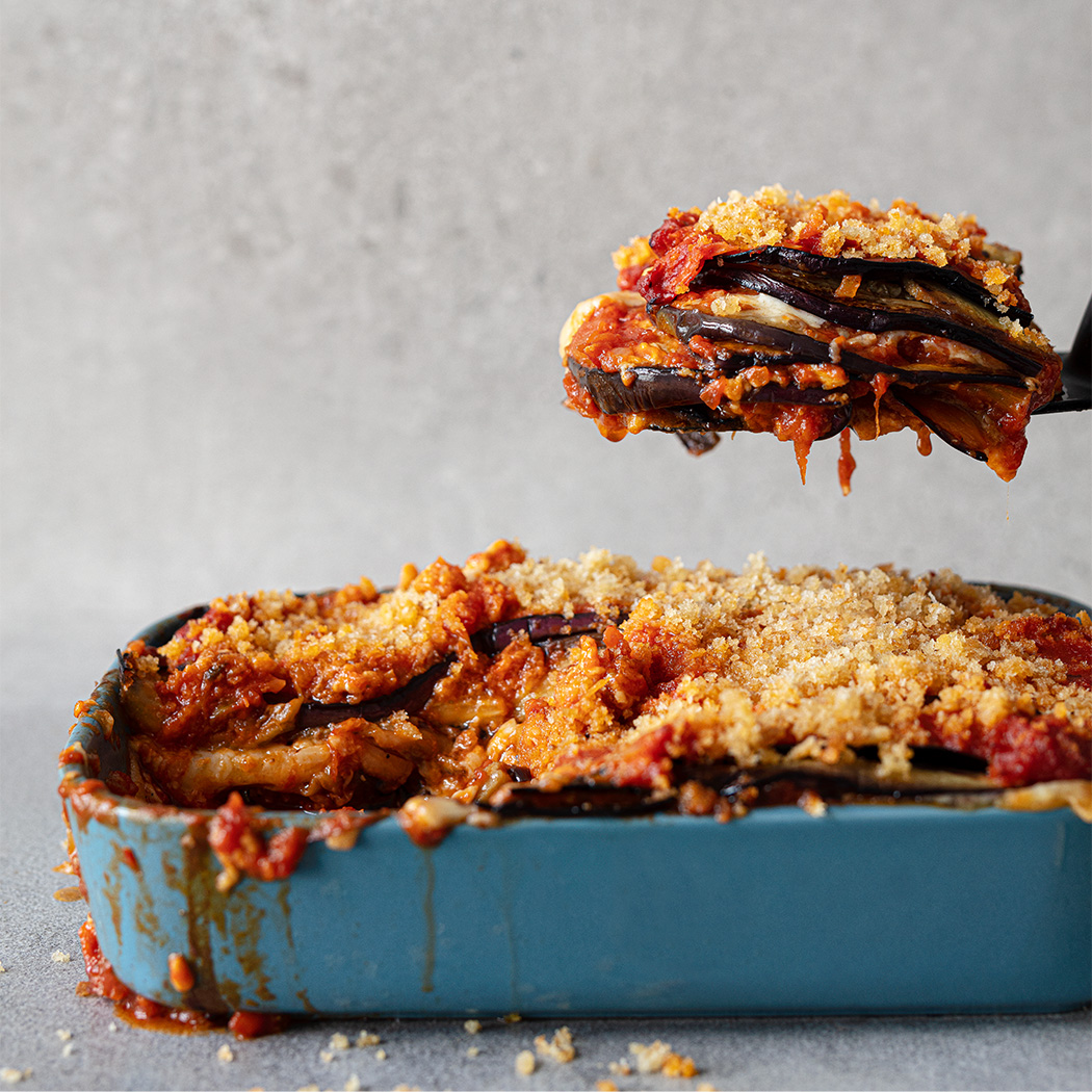 Aubergine Parmigiana recipe | easyFood