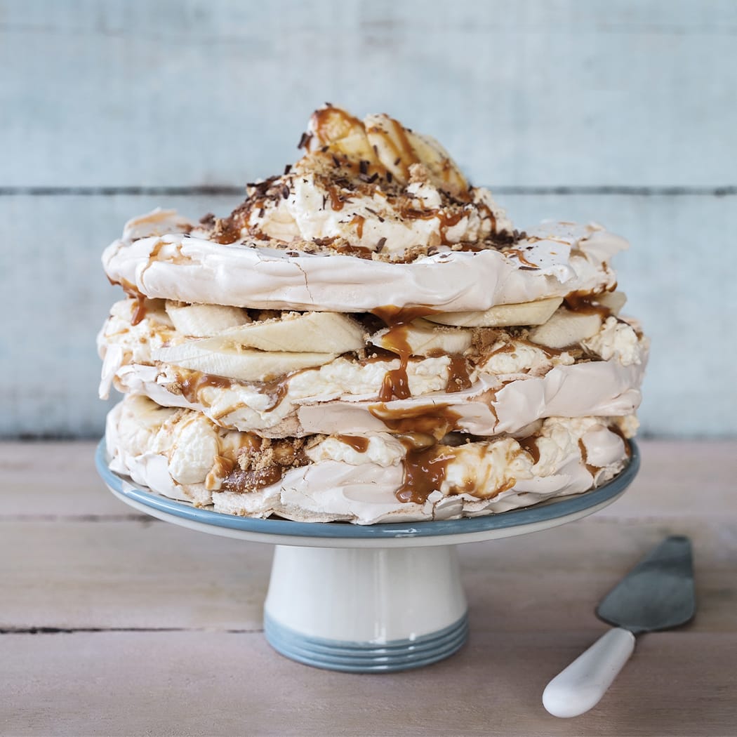 Banoffee pavlova recipe | easyFood