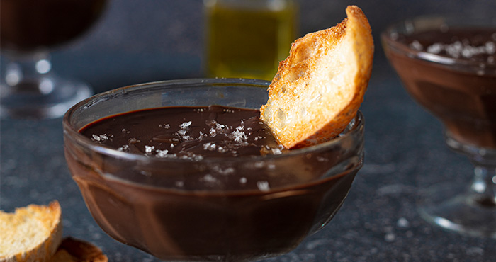 Dark chocolate, sea salt & olive oil pots