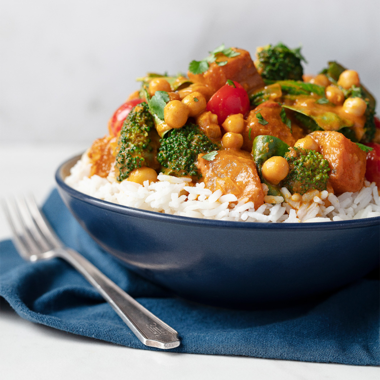 Coconut chicken and chickpea curry