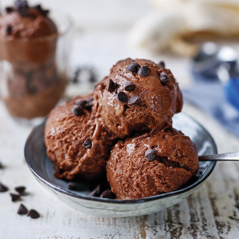 Healthy chocolate “ice cream”