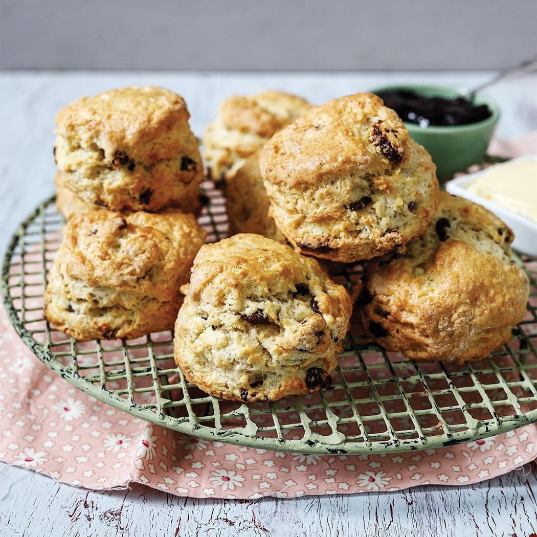 Lactose-free scones recipe | easyFood