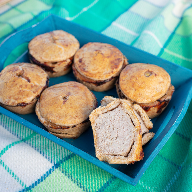Mini picnic pork pies