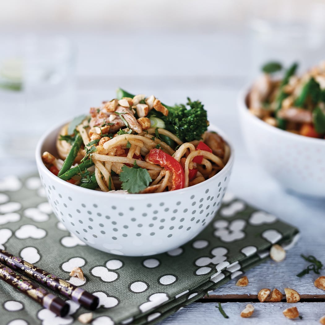Pork satay stir-fry recipe | easyFood