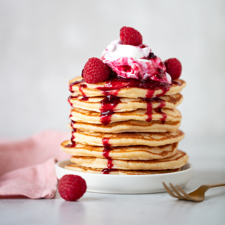 Raspberry buttermilk pancakes