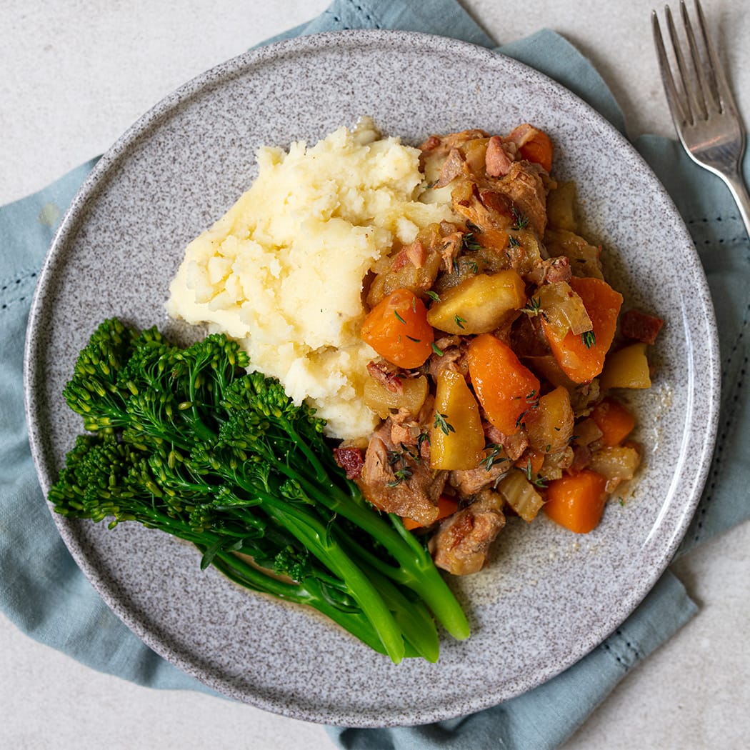 Slowcooked pork and apple stew recipe easyFood