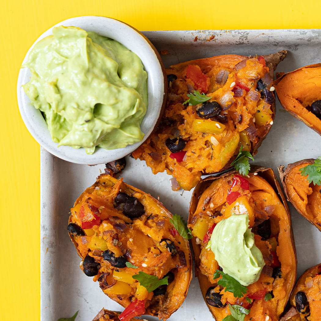 Smokey stuffed sweet potatoes | easyFood