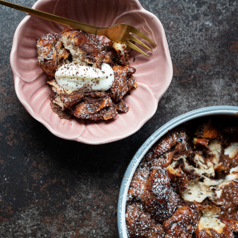 Spiced chocolate bread puddings