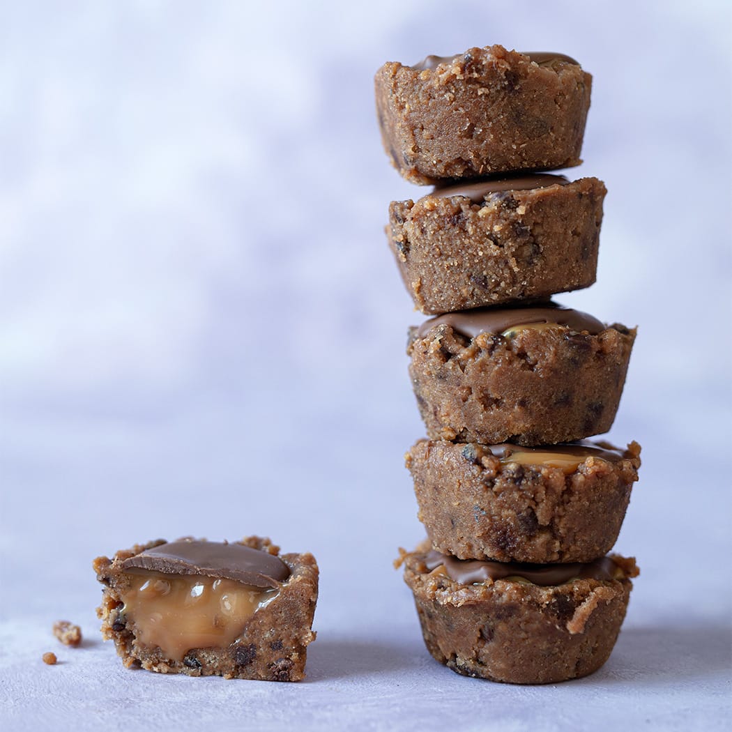 Twix cookie cups recipe | easyFood