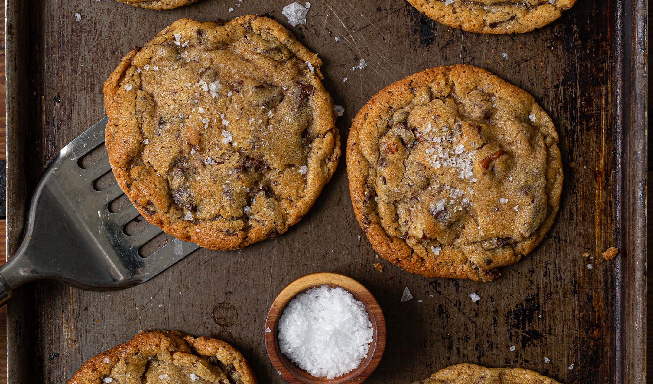 Brown butter chocolate chip cookies banner