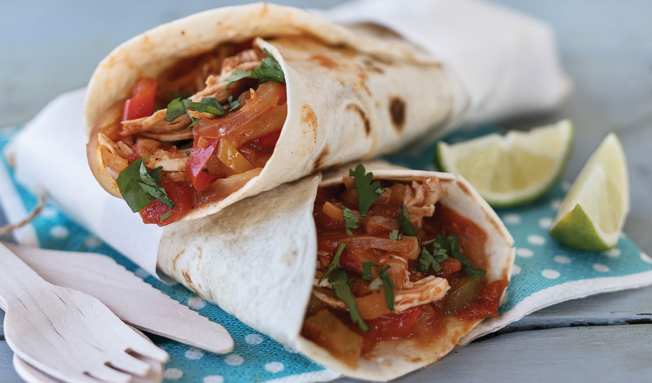 Slowcooker chicken fajitas recipe easyFood