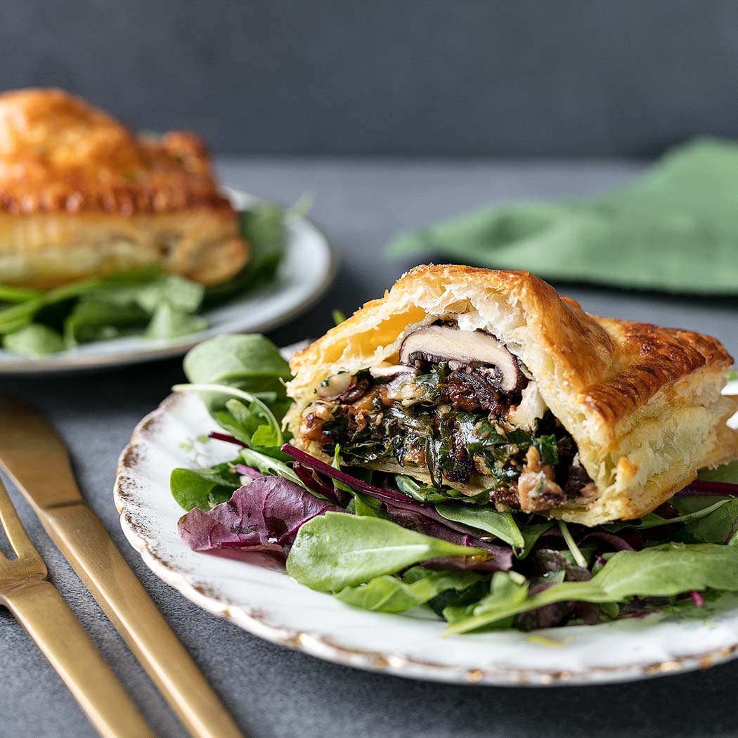 Mini veggie mushroom Wellingtons recipe | easyFood