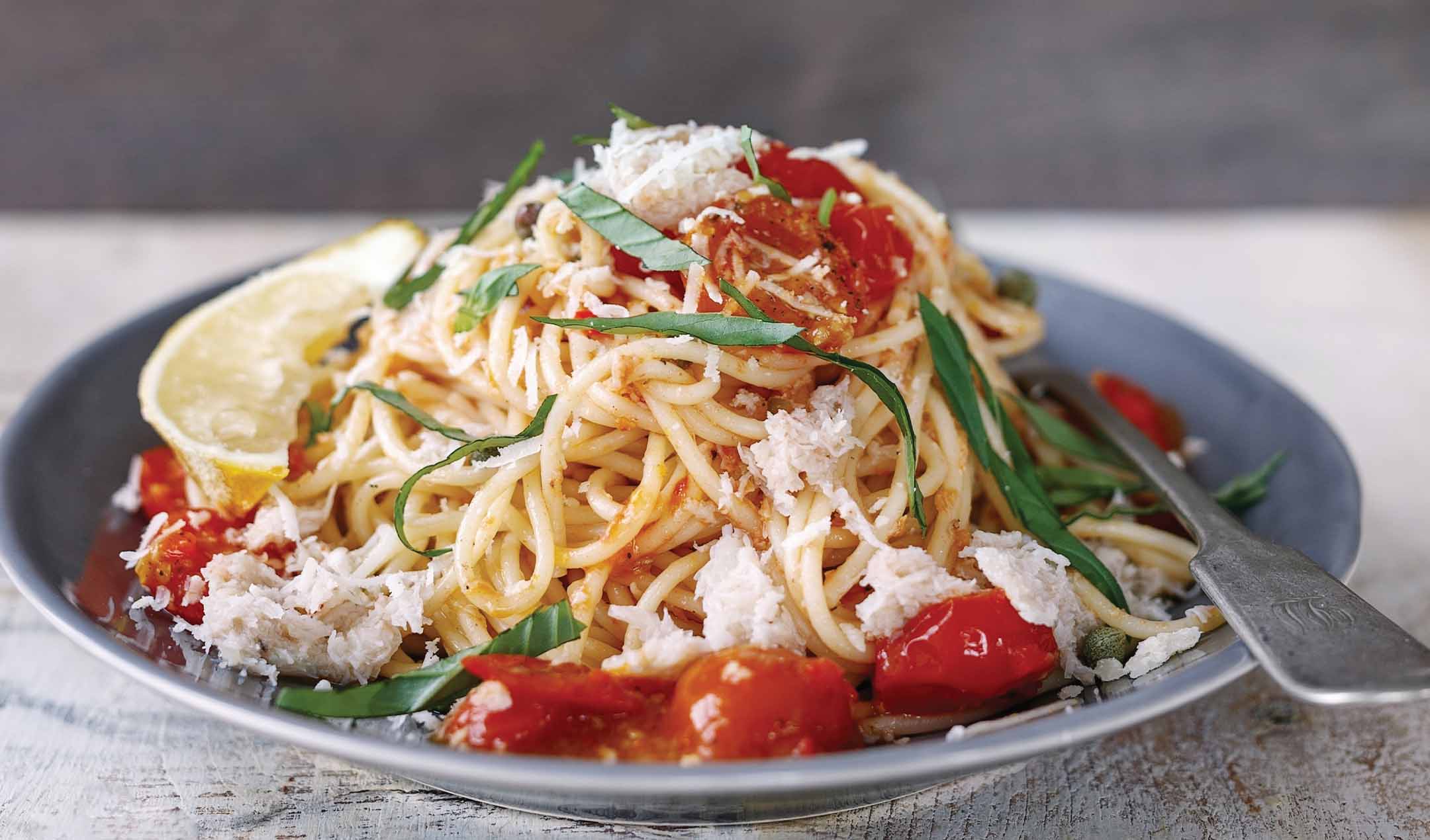 Spaghetti with lemon and chilli crabmeat