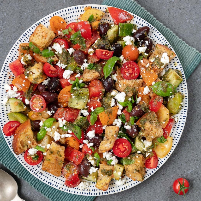 Tomato summer salad