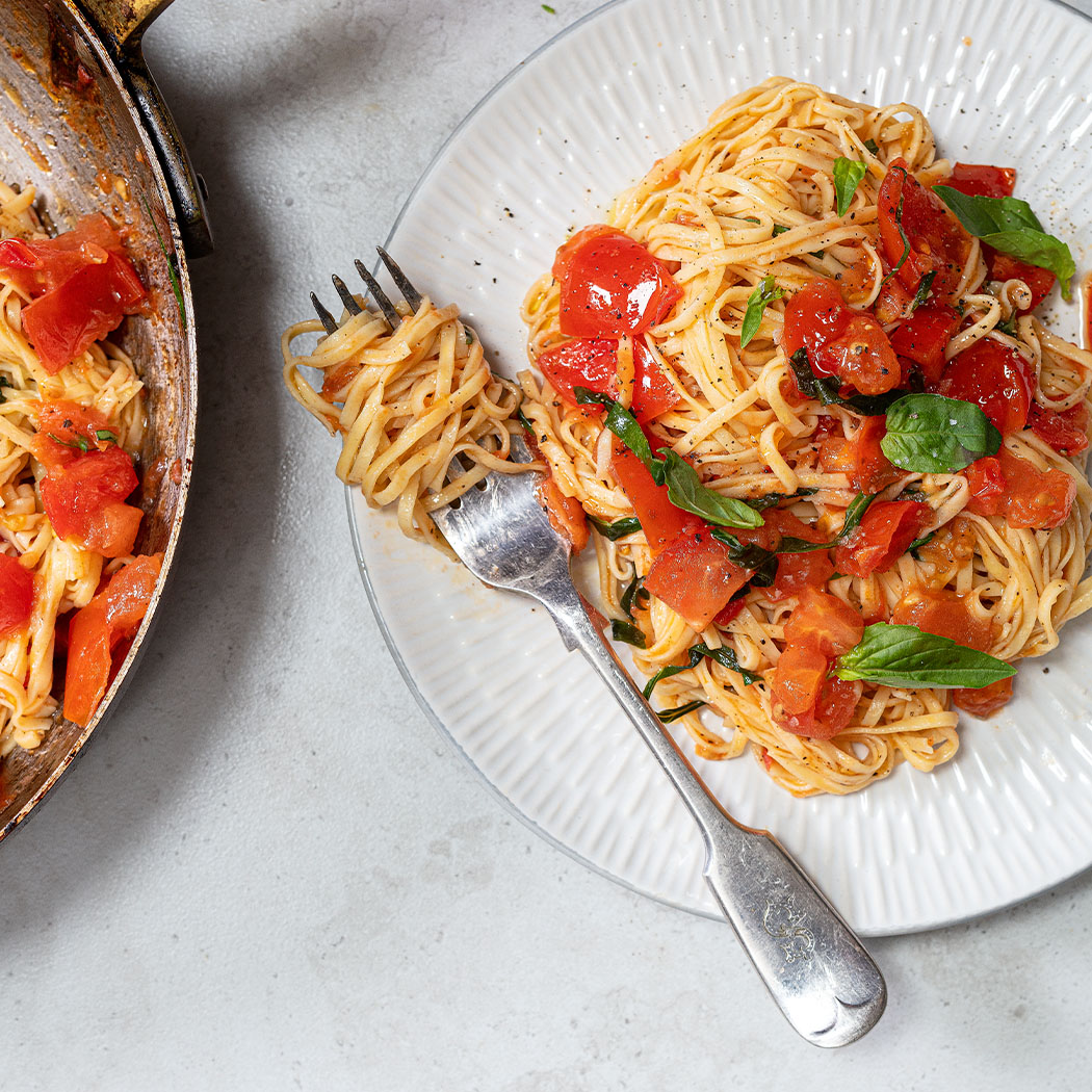 The Freshest Tomato Spaghetti Recipe Easyfood