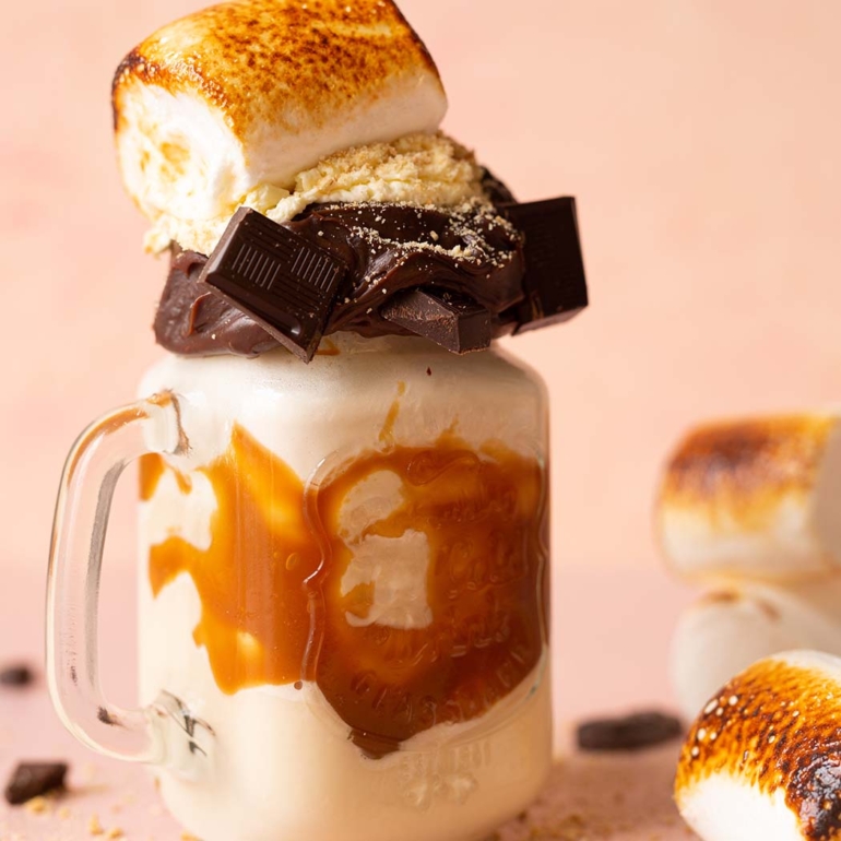Salted caramel s’mores milkshake