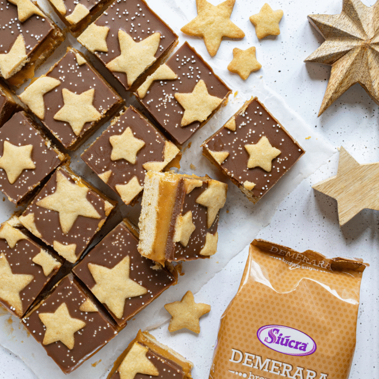 Gingerbread caramel squares by Siúcra