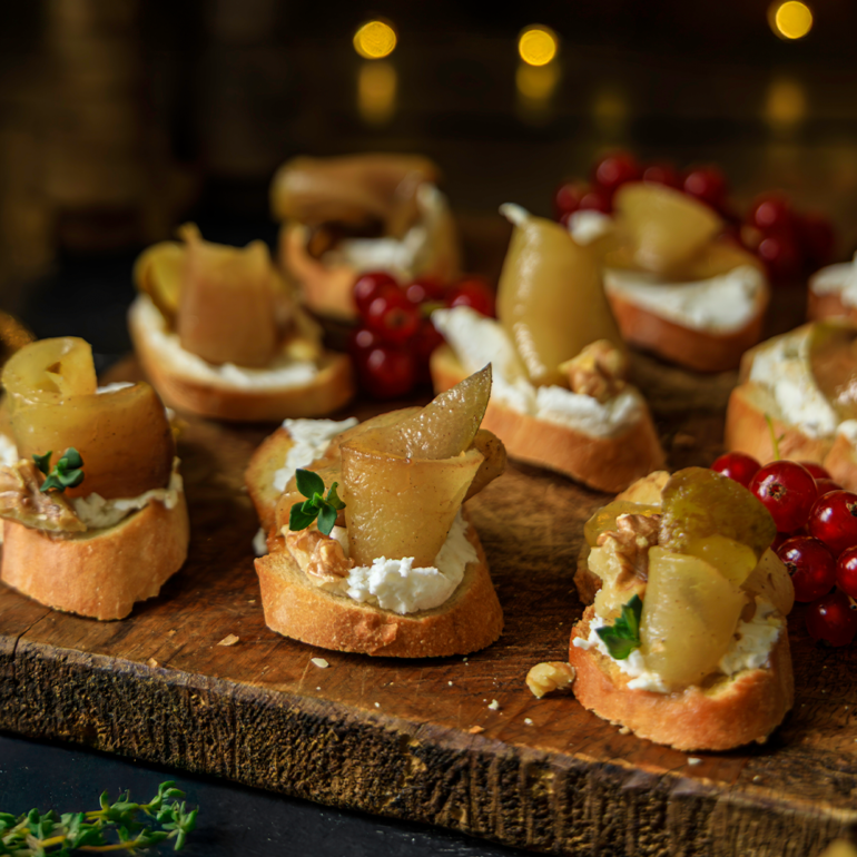 Caramelised pear & goat’s cheese crostinis by EUROSPAR